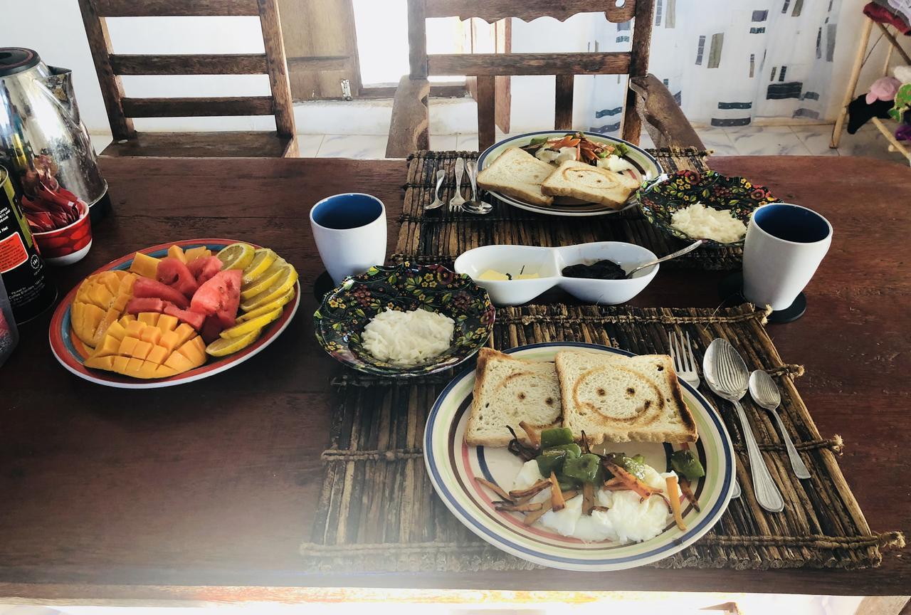 D&J Villa كيوينجوا المظهر الخارجي الصورة